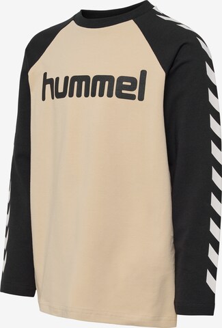 Hummel Toiminnallinen paita värissä beige