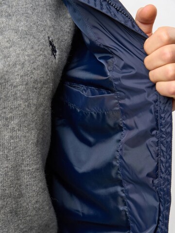 U.S. POLO ASSN. Vesta ' Eugene ' – modrá