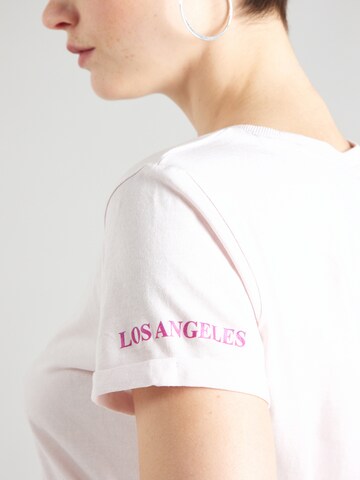 T-shirt GUESS en rose