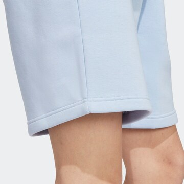 ADIDAS ORIGINALS Regular Shorts 'Trefoil Essentials' in Blau