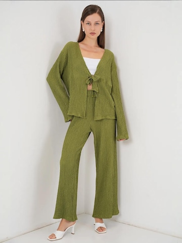 Completo pantalone di Bigdart in verde: frontale