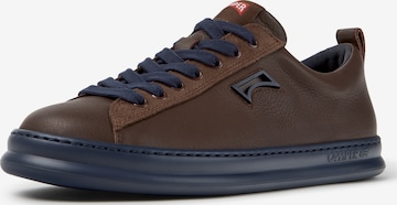 Sneaker bassa 'Runner Four' di CAMPER in marrone: frontale