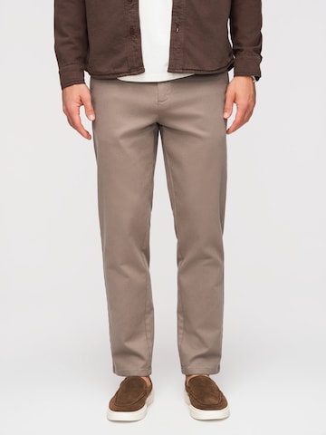 Ombre Chino trousers in Grey: front