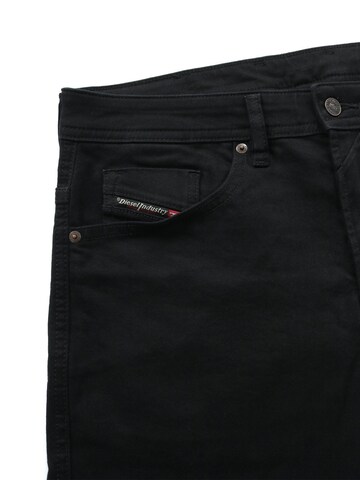 DIESEL Slimfit Jeans 'THOMMER-R' in Zwart