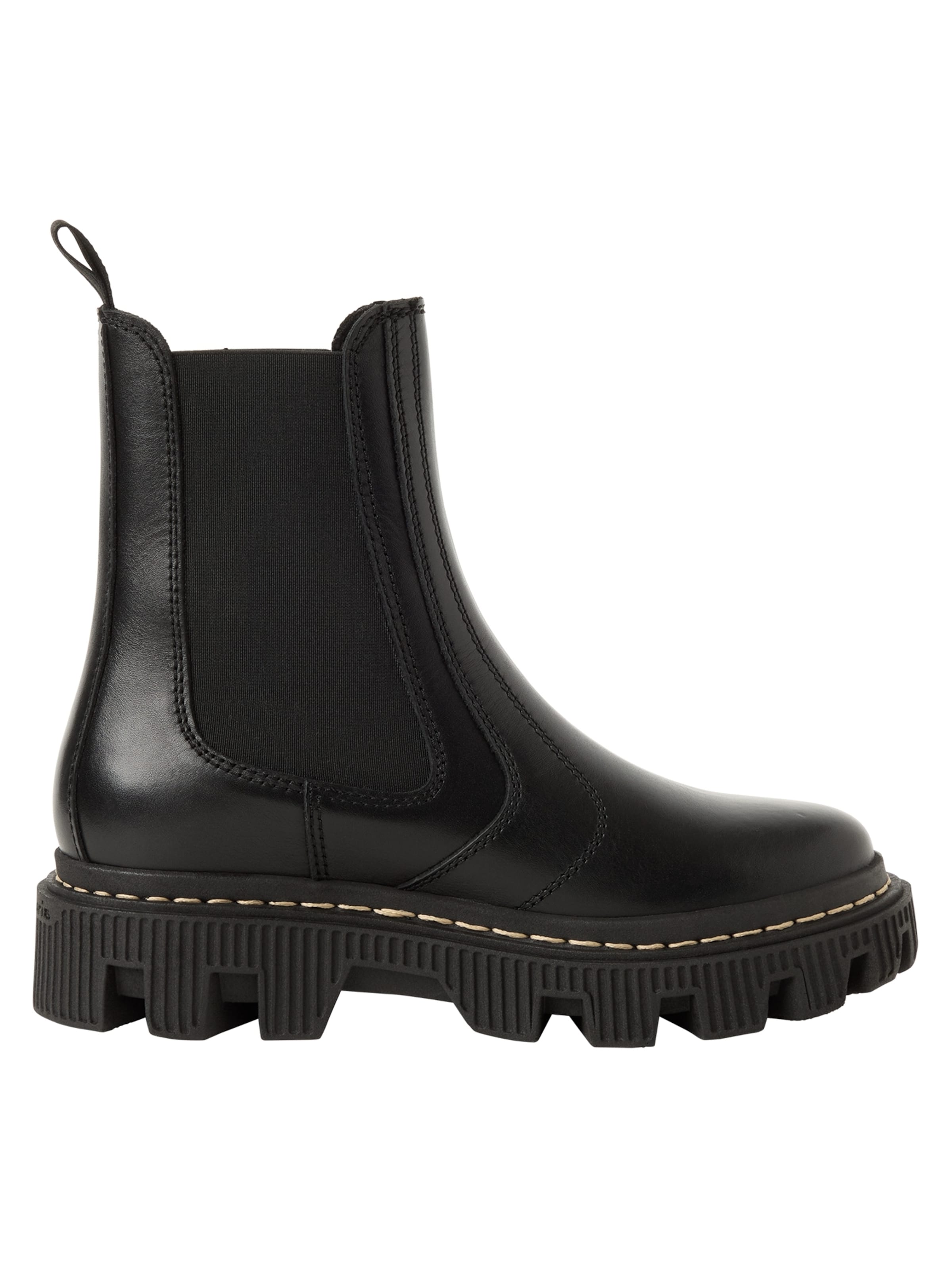 Tamaris Chelsea boots in Black