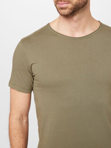 Lindbergh T-shirt 'Garment' i grön