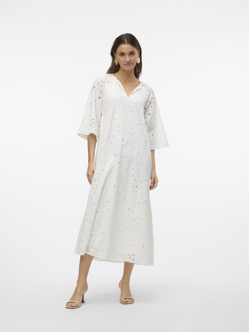 Robe VERO MODA en blanc