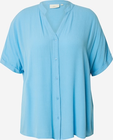 Chemisier 'CARROWA' ONLY Carmakoma en bleu : devant
