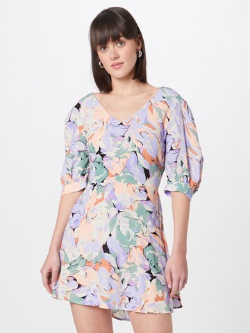 Traffic People - Vestido 'Bow' en lila: frente