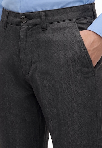 KnowledgeCotton Apparel Štandardný strih Chino nohavice 'Chuck' - Sivá