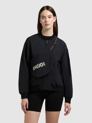 khujo - Chaqueta de entretiempo 'Rylee' en negro