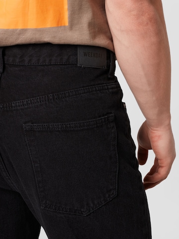 WEEKDAY جينز واسع جينز 'Galaxy Hanson' بلون أسود