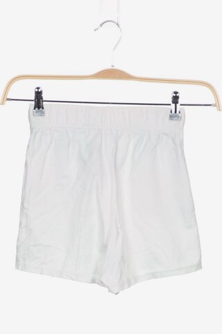 Pull&Bear Shorts XS in Weiß