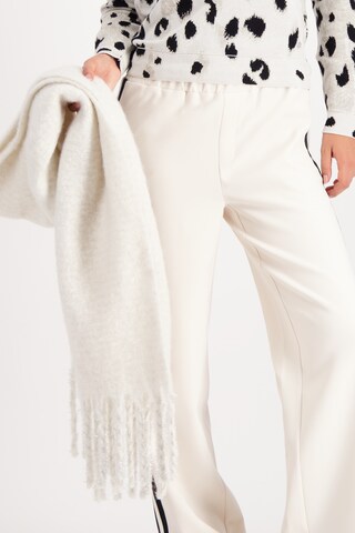 monari Schal in Weiß