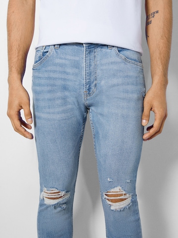 Bershka Skinny Fit Дънки в синьо