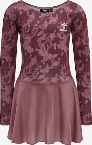 Robe de sport Hummel en rose : devant