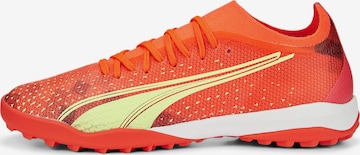 Chaussure de foot 'Ultra Match' PUMA en orange : devant