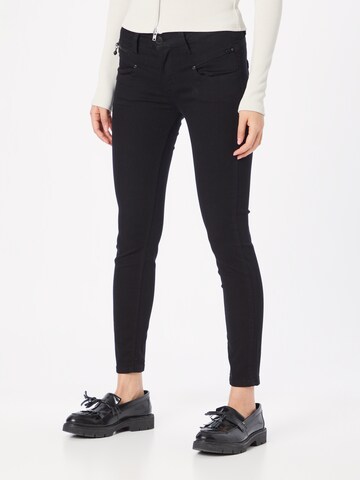 Slimfit Jeans 'Alexa' di FREEMAN T. PORTER in nero: frontale