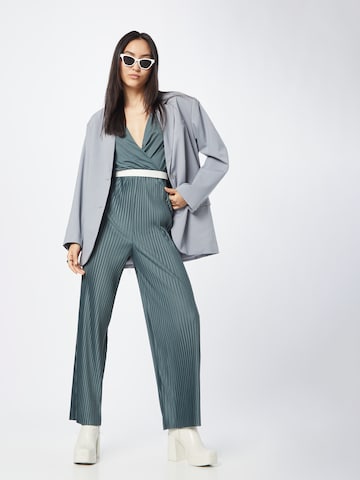 ABOUT YOU - Jumpsuit 'Saskia' en verde