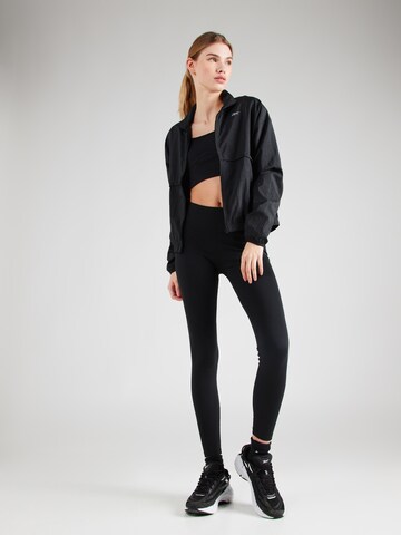 Reebok Performance shirt in Black