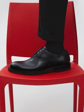 Estro Snøresko '288-32' i sort