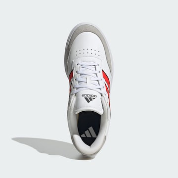 ADIDAS SPORTSWEAR Sneakers laag 'Courtblock' in Wit
