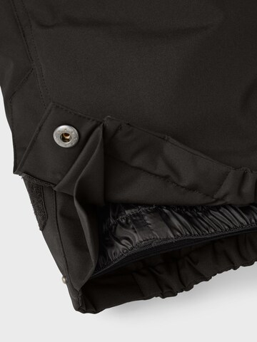 NAME IT Regular Outdoorbyxa 'Snow10' i svart