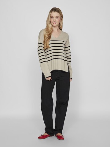 VILA Sweater in Beige