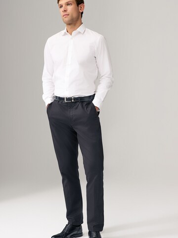 Next - Ajuste regular Camisa en blanco