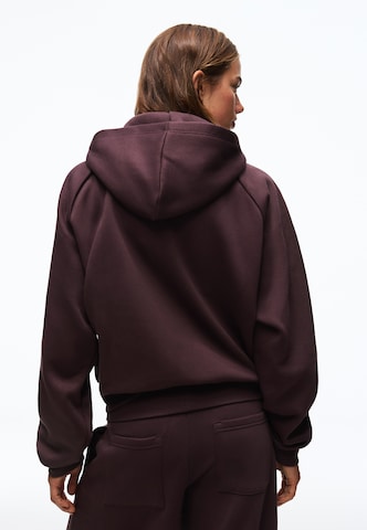 Bershka Collegetakki värissä lila