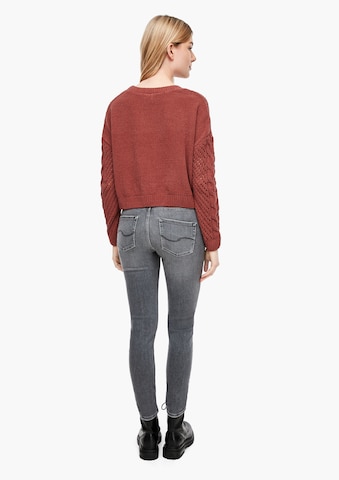 QS Sweater in Red