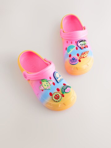 Next Сандали в пъстро