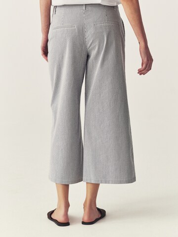 TATUUM Wide leg Byxa 'Nako 1' i vit