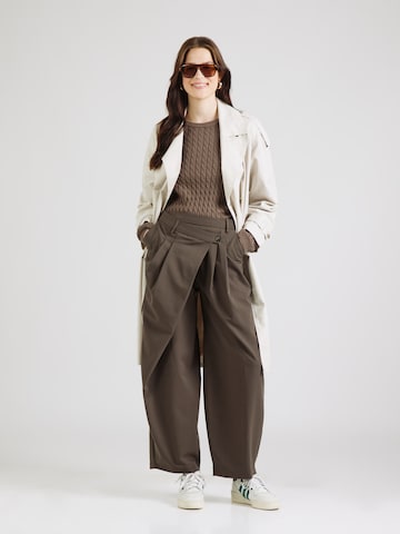 PIECES - Pullover 'PCFIA' em castanho