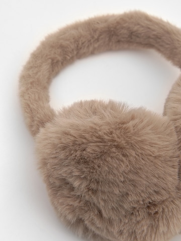 Scaldaorecchie di Pull&Bear in grigio