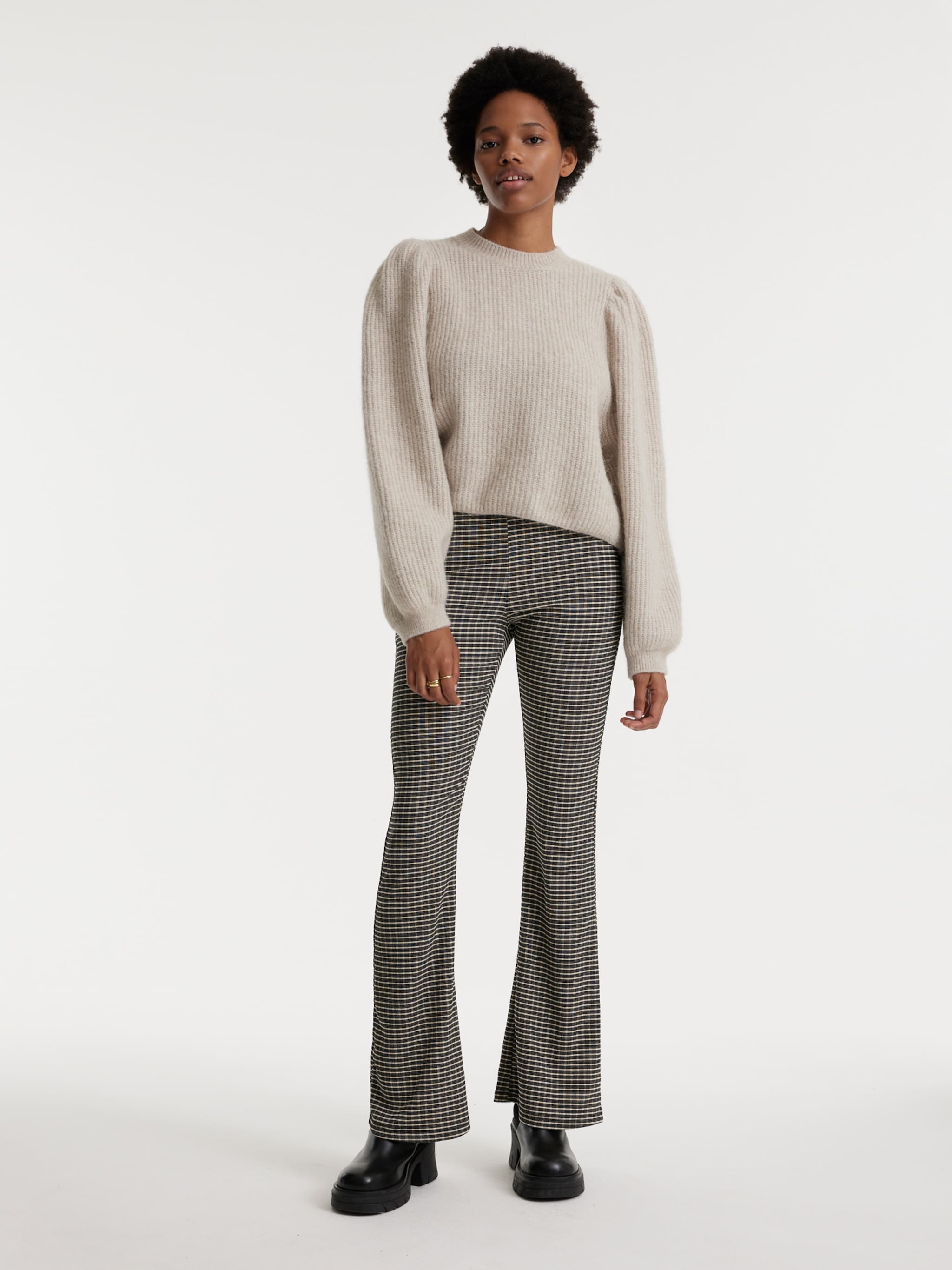 EDITED Producten Trui 'Sue' Beige