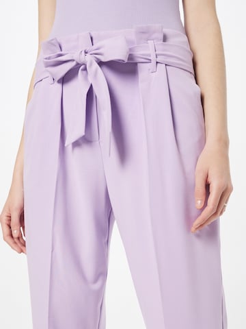 b.young Loose fit Pleat-Front Pants 'Danta' in Purple