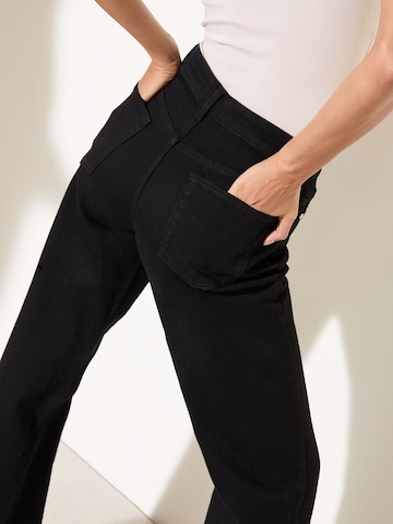 Wide Leg Jean Friends Like These en noir