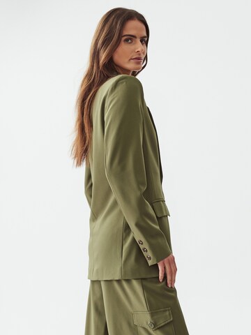 Calli Blazer in Green