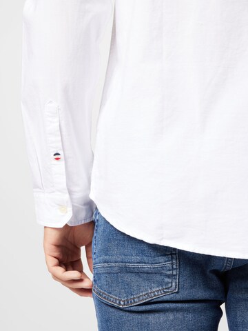 Tommy Jeans Klasický střih Košile – bílá