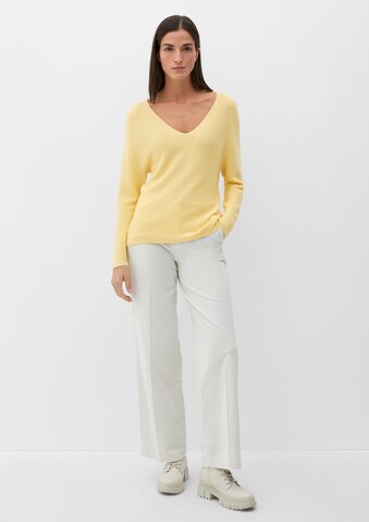 s.Oliver Sweater in Yellow