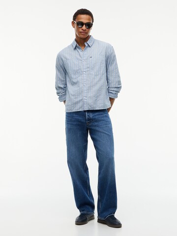 Tommy Jeans Regular fit Button Up Shirt 'Dobby' in Blue