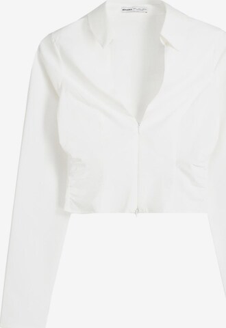 Bershka Блуза в бяло: отпред