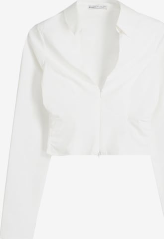 Chemisier Bershka en blanc : devant