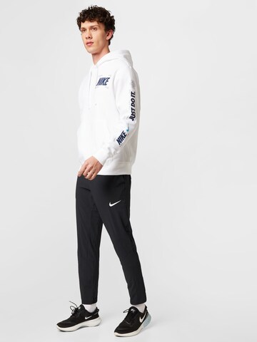 Nike Sportswear Bluzka sportowa w kolorze biały