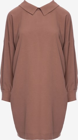 made of emotion - Vestido camisero en marrón: frente