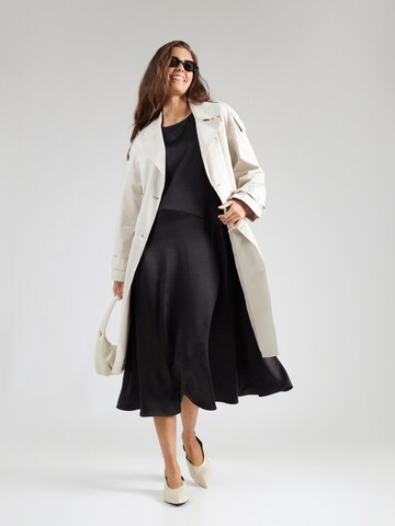 s.Oliver Φόρεμα σε μαύρο