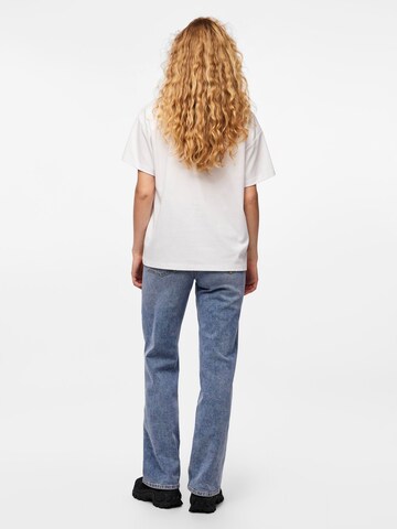 T-shirt oversize 'PCSkylar' PIECES en blanc