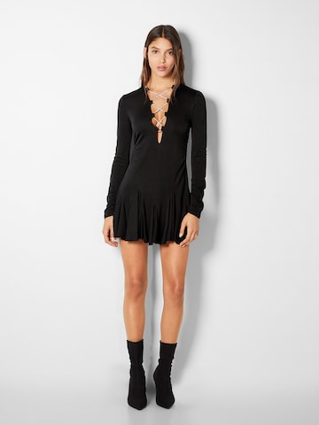 Bershka Kleid in Schwarz