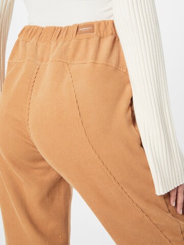 Tapered Pantaloni 'Civic' de la Iriedaily pe maro